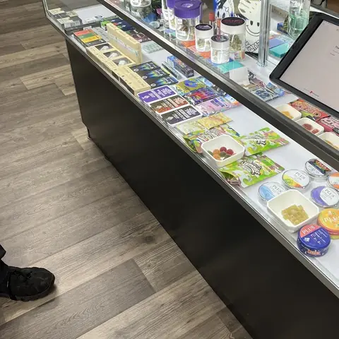 Vapes at Jars DC Dispensary Near Me